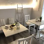 Palazzo Vasarri - Luxury Design Hotel